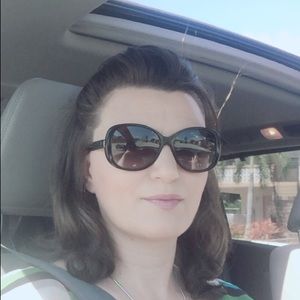 Meet your Posher, Arjeta